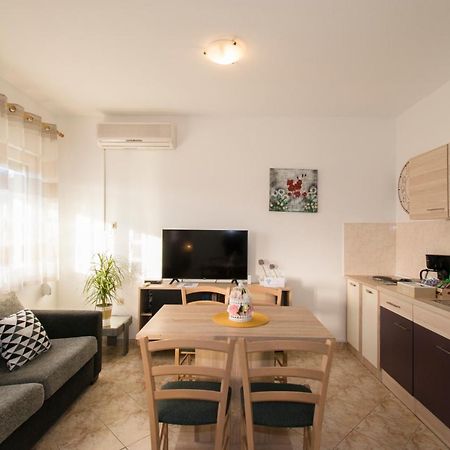 Apartman Fuma Rovinj Ngoại thất bức ảnh